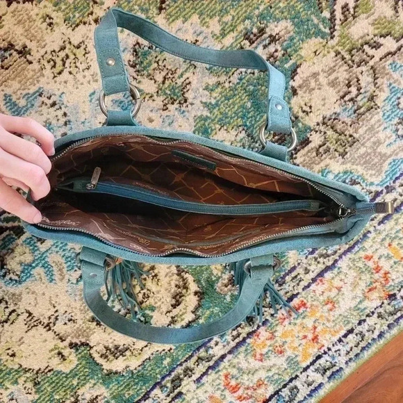 NWT Wrangler Concealed Carried Leather Floral Embroydered Teal Purse - Picture 7 of 10